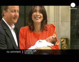David Cameron presents his new daughter - no comment