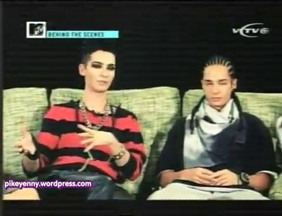 2010.08.21 - MTVWSMy - BEHIND THE SCENES - TH