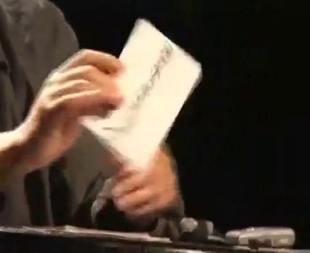 la langue de bois décryptée avec humour ! (Franck Lepage)