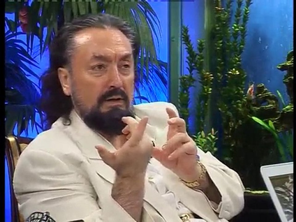 AdnanOktar_HarunYahyaTV100721t_munafiklar1