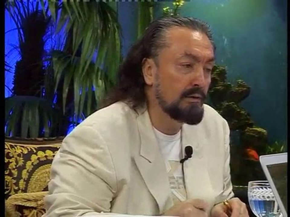 AdnanOktar_HarunYahyaTV100828_erbakan