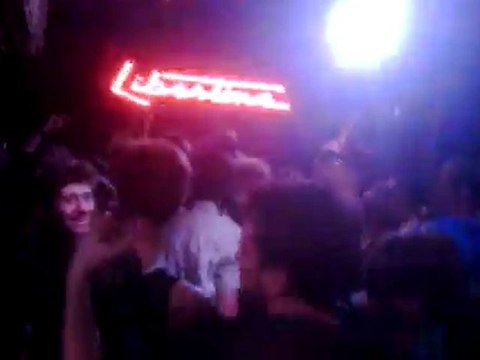 VID 00004-20100725-0233