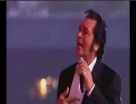 SOMETHING S GOTTEN HOLD OF MY HEART´- Engelbert Humperdinck