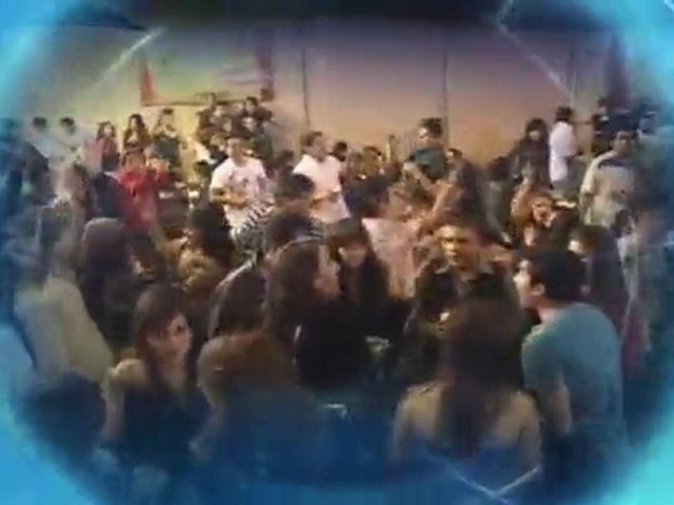 DJ LA BRUJA EN EL PUB DE LA CERVEZA 2010 - AREQUIPA PERU