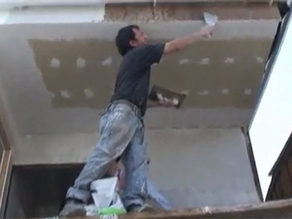 UN HOAGR MAS DIGNO 2009 version anglaise