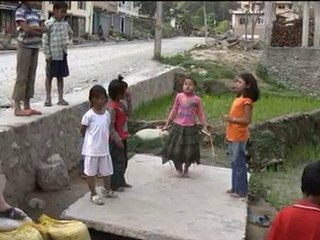 Orphelinat Melamchi avril 2010 les Amis de Childrenshome