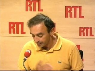 Download Video: Thibault et Chérèque, bras-dessus, bras-dessous, pour se s