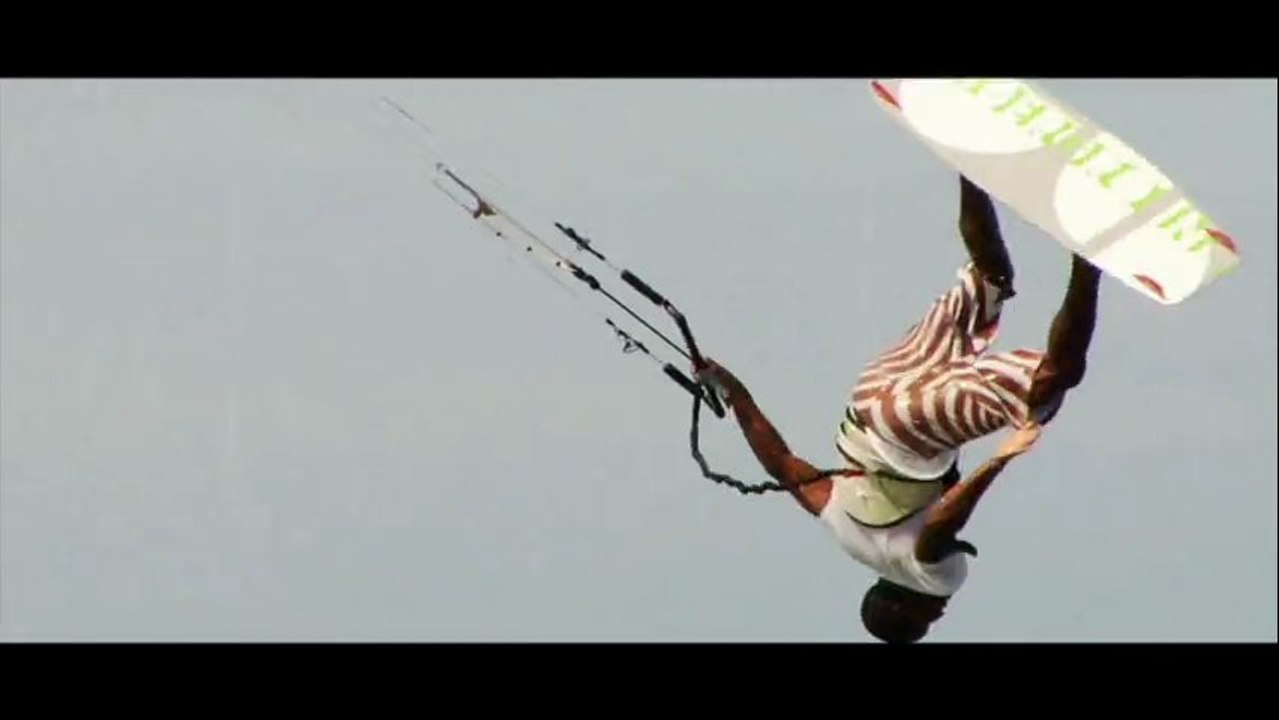 Kitesurfing with Ariel Corniel - Riders Match Été 2010