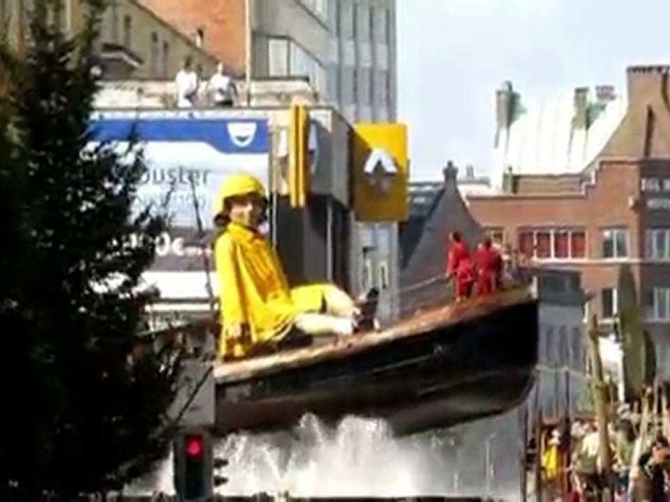 De DUIKER, ZIJN HAND EN DE KLEINE REUZIN - DAG 3 - DEEL 2/4
