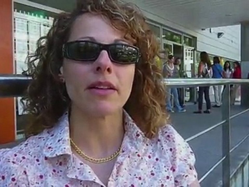 13. Claudia [Eu Falo - A navalla Suiza]