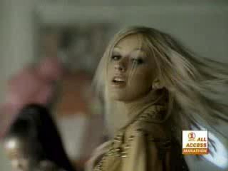 Christina Aguilera vs Britney Spears