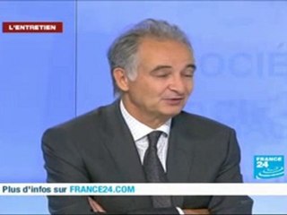Attali l'enchanteur gouvernance mondiale 21.01.10