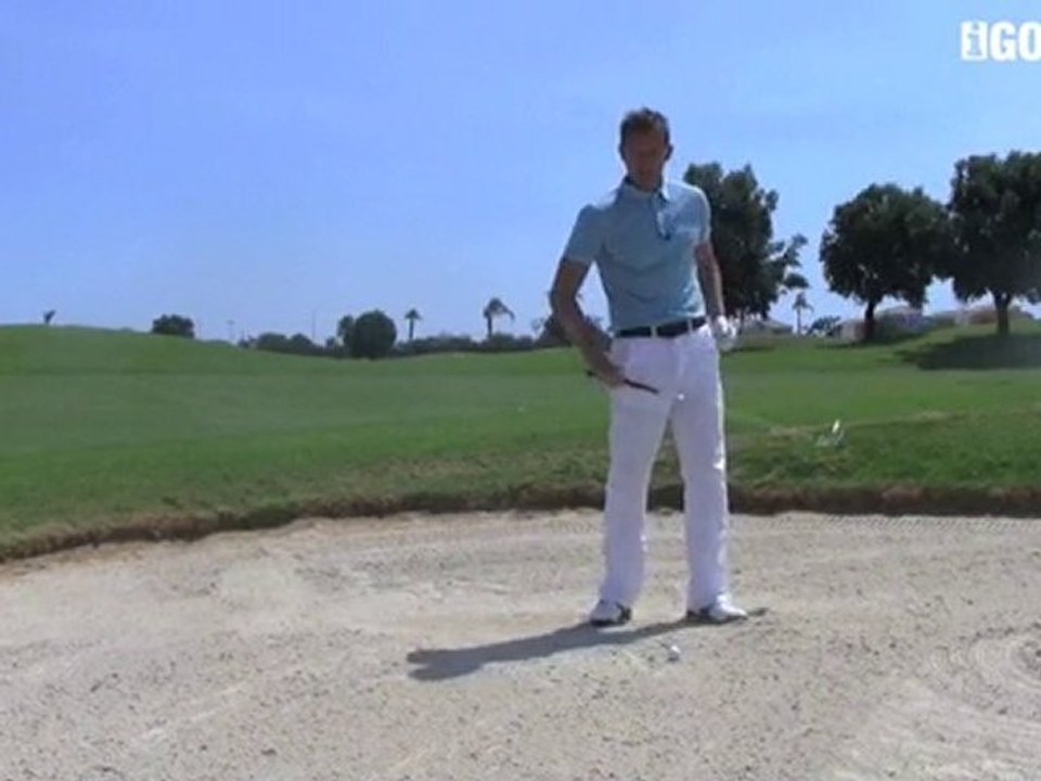 Golf Tips tv: How to play from fairway bunkers