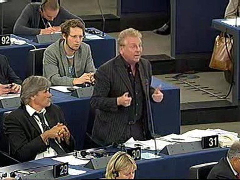 Dans l'hémicycle: Daniel Cohn-Bendit répond à Barroso