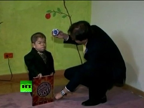 L'homme le plus petit du monde 70 cm Edward Nino Hernández