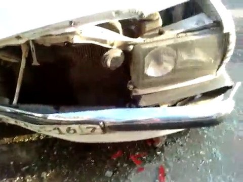 حادث سير يخلف خسائر مادية جسيمة بجعدار