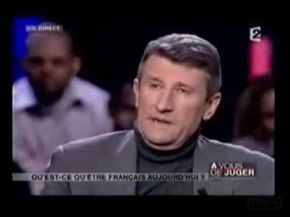 Black Mic Mac (Part.4)