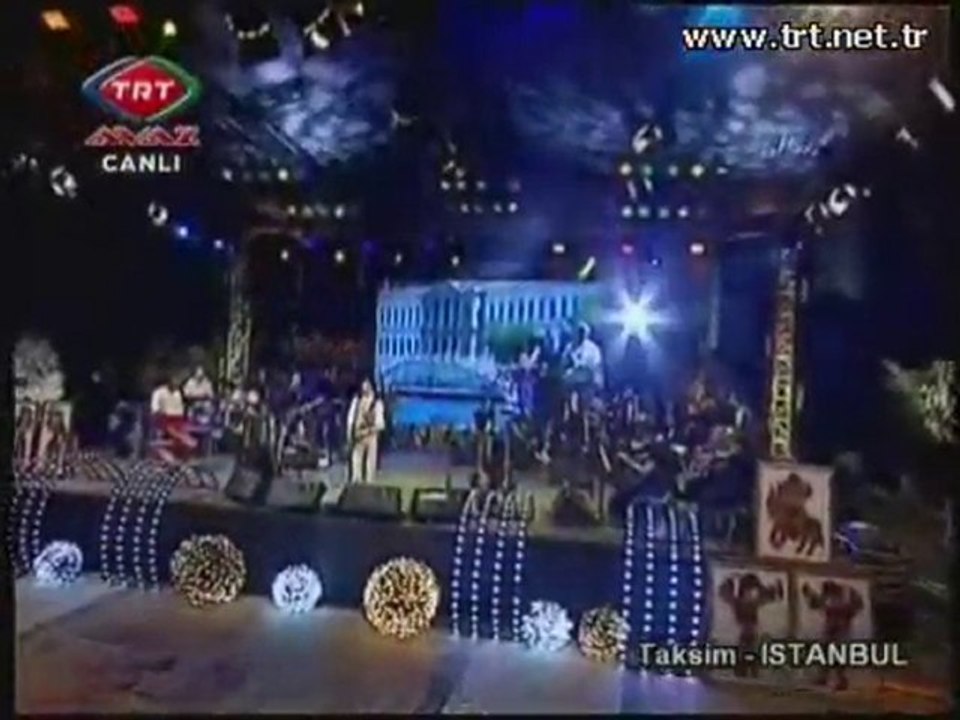 Ayna'dan Yansıyanlar - Ne Garip