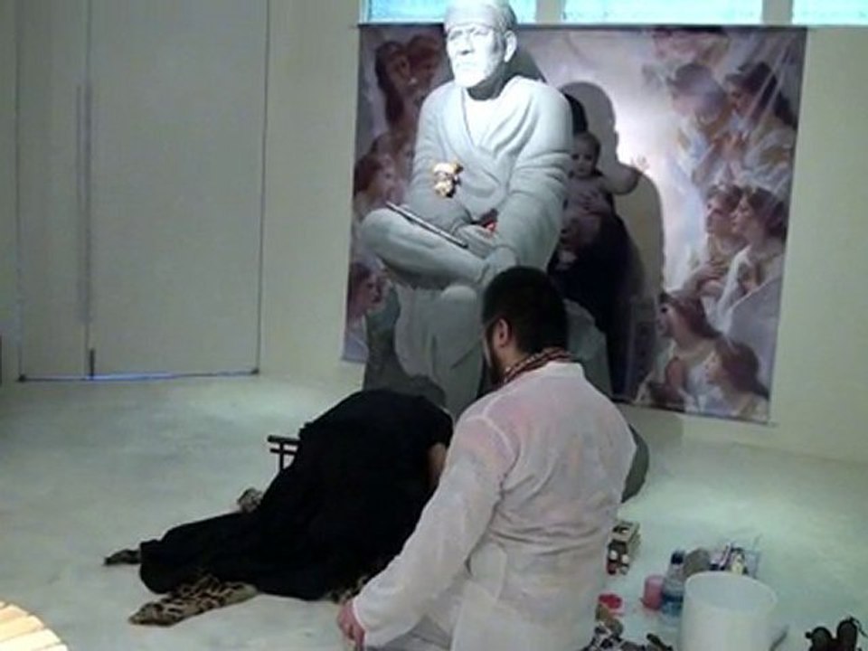 Pu-ja that gives Shirdi Sai Baba blessing ceremony.
