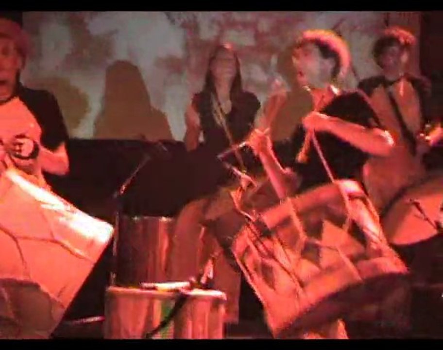 Maracatu par surdÔreyes