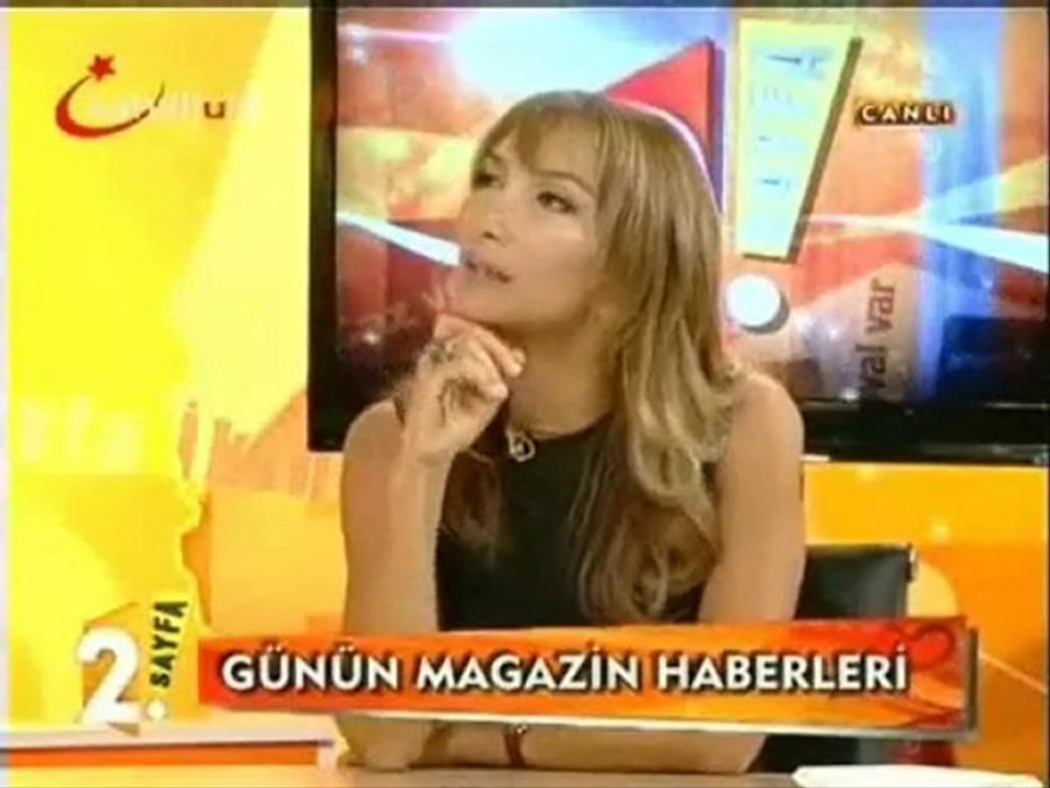Beren Saat -Kanal Turk (08.09.2010)