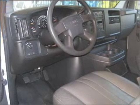 2005 GMC Savana Woodside NY - by EveryCarListed.com