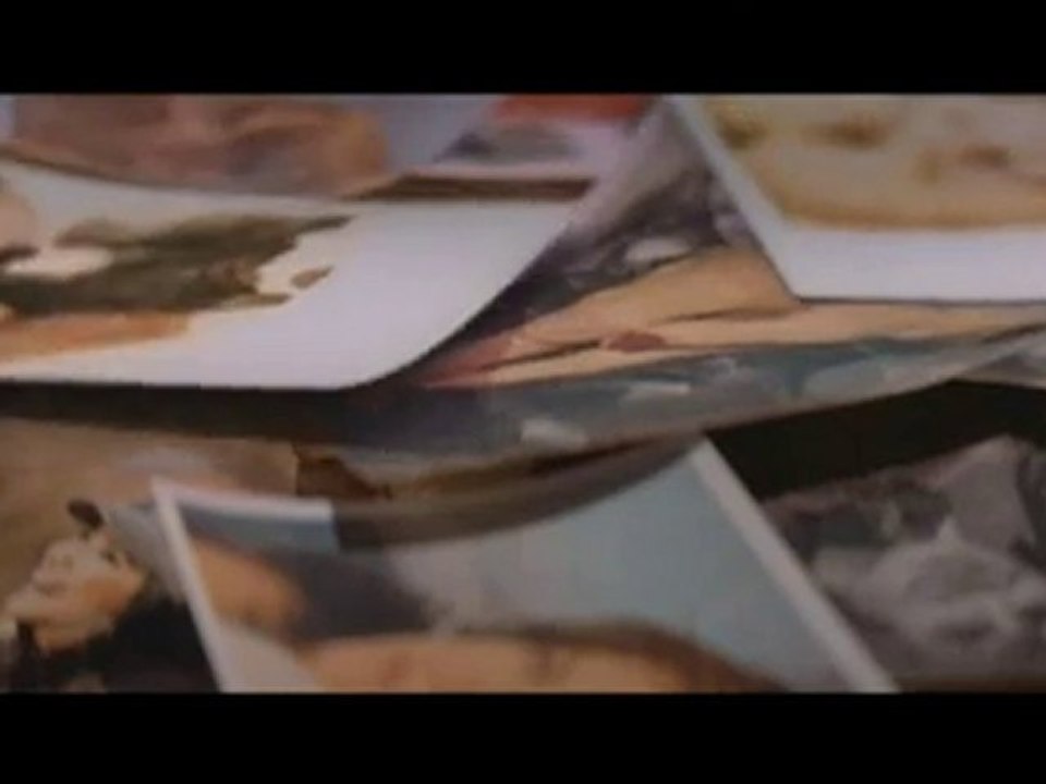 Selena Gomez & The Scene - A Year Without Rain