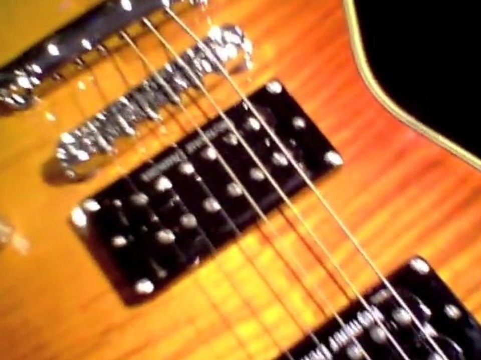LAG S1000 signature Phil Campbell