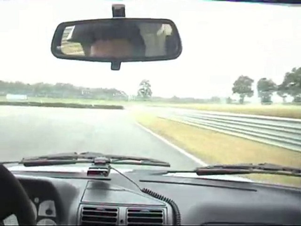 205 nano au V2V le 13-08-2010 avec le MCC