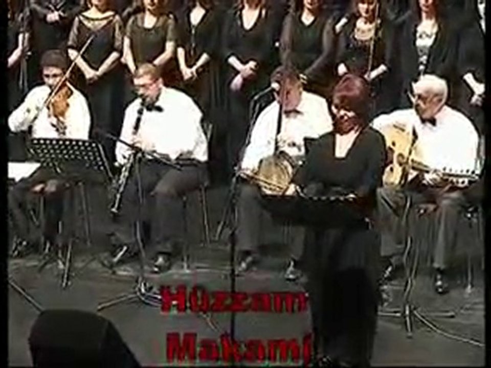 GÖKYÜZÜNDE DUMAN DUMAN BULUTSUN