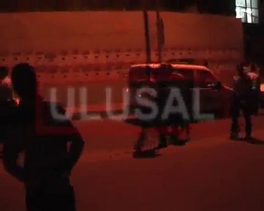 İşçi Partisi Üyelerine Polisin Afiş Saldırısı