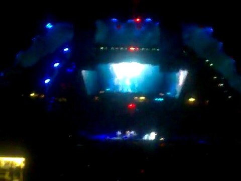 U2 360 o istanbul konseri erkan and günay 06 Eylül 2010 -7-