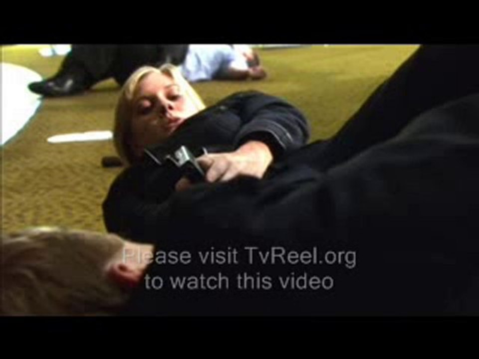 Battlestar Galactica Season 1 Episode 11 Colonial Day