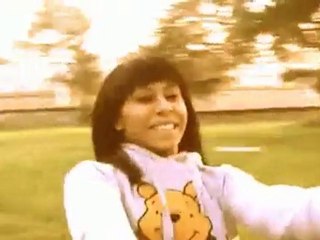 Çitlerin Ötesinde 2010 Fragman