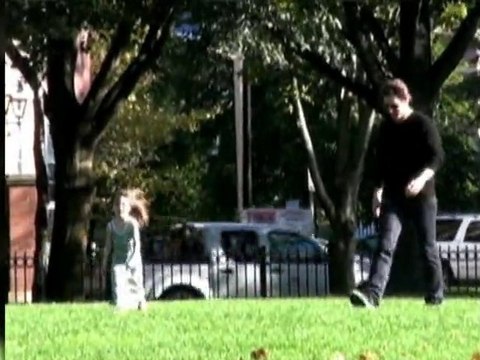 SNTV - Suri Cruise isn't a brat