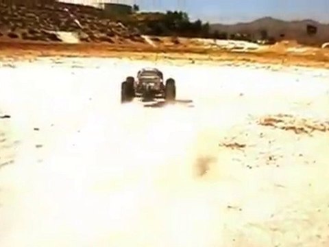 SAVAGE FLUX 2530 HPI racing