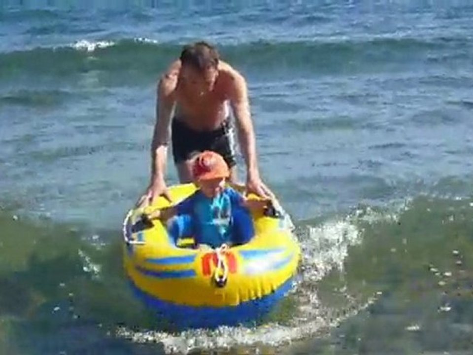 tom et le bateau