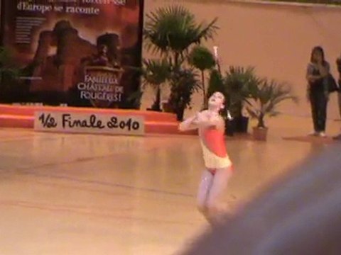 Twirling FFTB 1/2 Finale Ouest N1 Cadette :Johanna Le Merrer