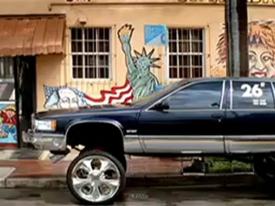 Pitbull - Ay Chico (Lengua Afuera)