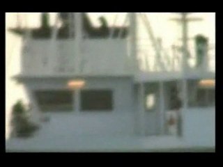 Los marines rescatan un barco alemán de los piratas