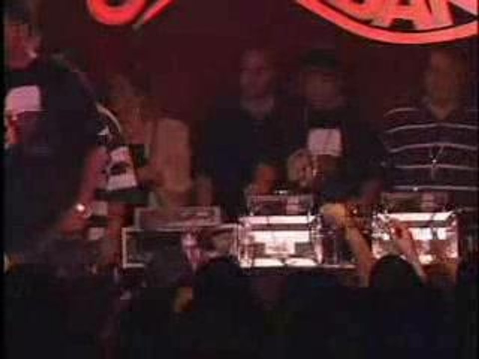 Aventura y Don Omar - Ella y yo