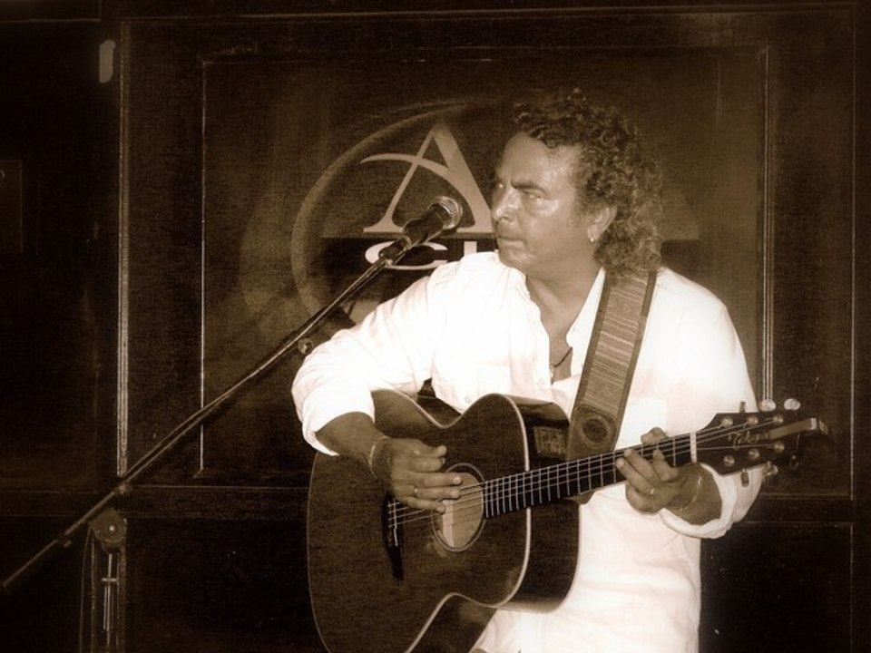 Jean Luc Nemours - Art Club Toulouse - les soirées rock 1/10