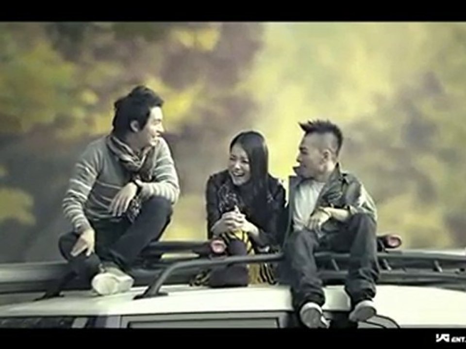 Wedding Dress - Tae Yang