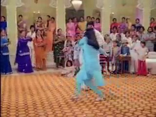 Eid ke din gale mil le raja sung by Rafi saab And Manna  Dey