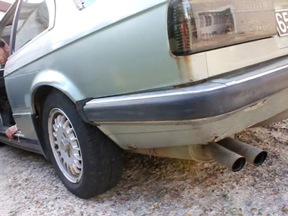 320/5is exhaust sound