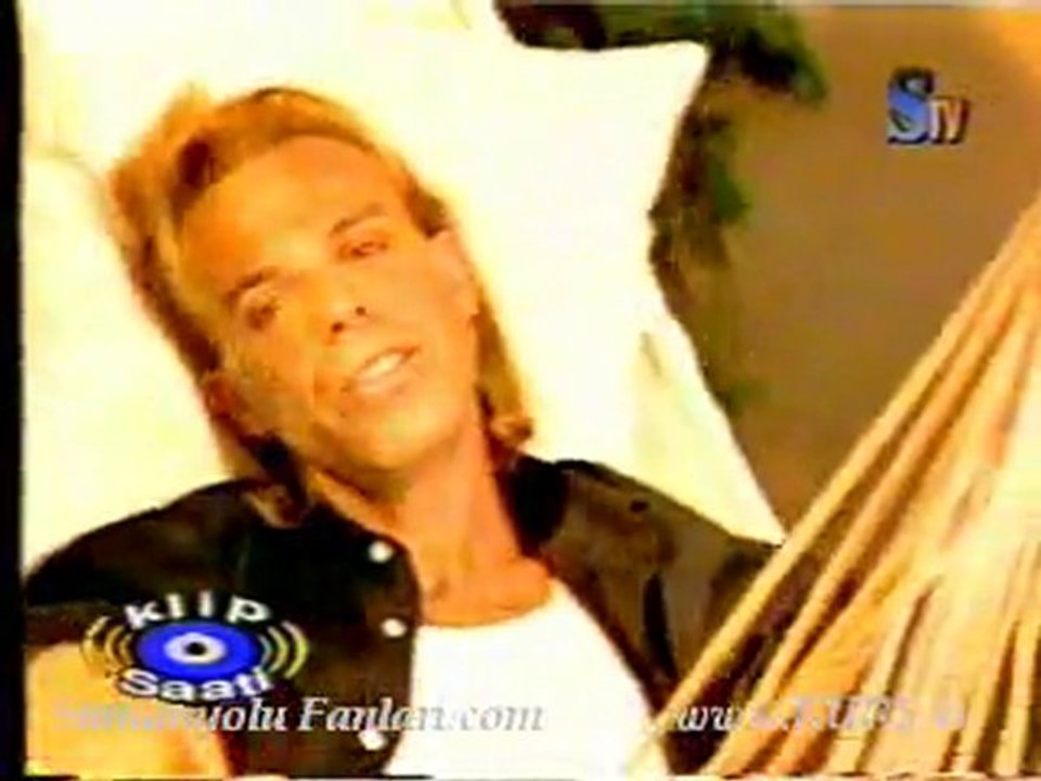 Soner ARICA efkarliyim izle Samanyolu TV Nostalji Klip 1998