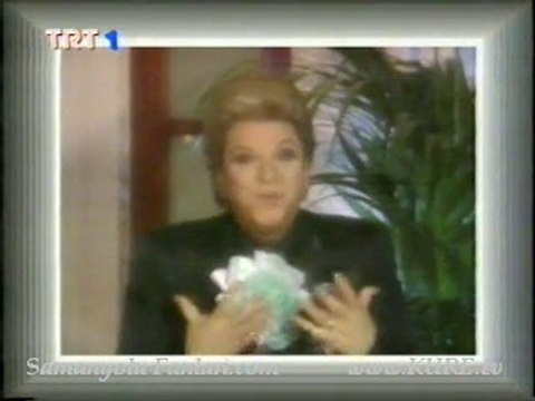 Zeki Muren Seni sordum Yıldızlara izle TRT1 nostalji klip 98