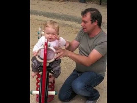 MVI_1938 Sasha au Parc du côté des grands ! 7 aout 2010