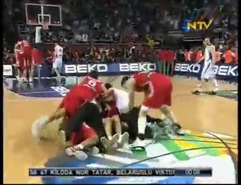 Semih Erdem' in Bloğu ve Kerem Tunçeri' nin Basketi