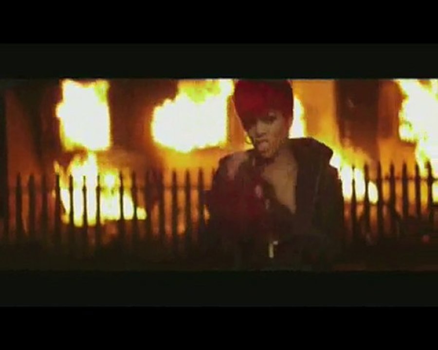 Eminem ft Rihanna Love the way you live